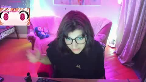 Snapshot of ana_jil chatting on June 2026 08:44:01 PM Hi Im Ana online show from June 2026 08:44:01 PM