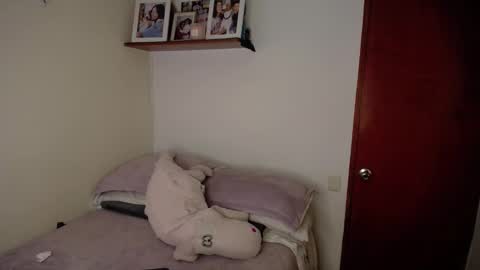 Ana online show from November 2025 09:31:02 AM