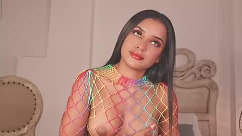 Ana  online show from March 2025 03:19:01 AM