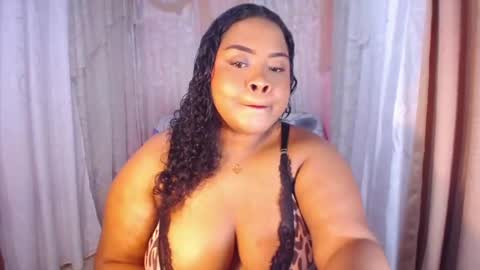 Ana online show from January 2025 10:27:01 PM