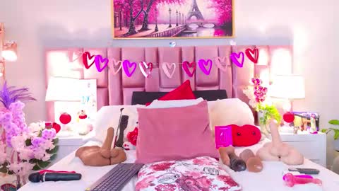 anaa_bellaa online show from February 2026 12:56:02 PM