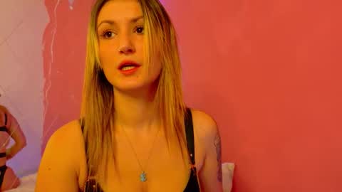 anaayss online show from October 2025 06:06:02 AM