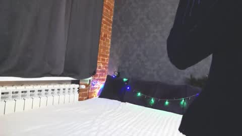 Anna online show from December 2025 02:57:02 PM