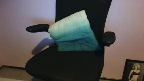 anabelucci_ online show from March 2026 12:39:01 AM