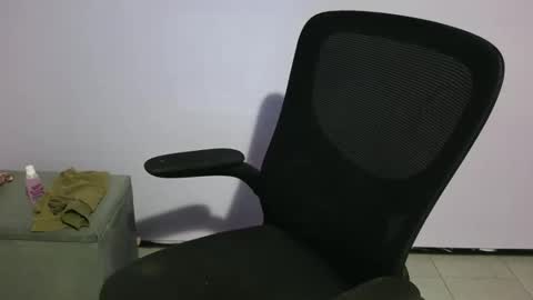 anabelucci_ online show from May 2026 01:47:01 AM