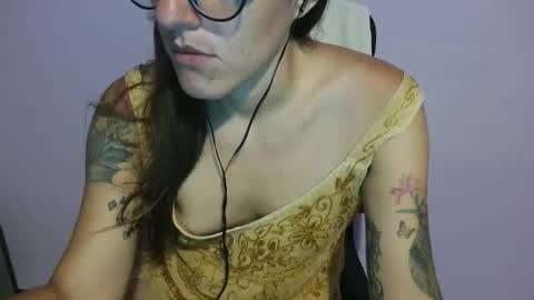 anabelucci_ online show from May 2026 03:46:01 AM