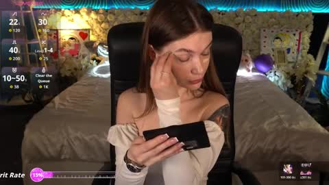 Nika online show from April 2026 01:12:02 PM