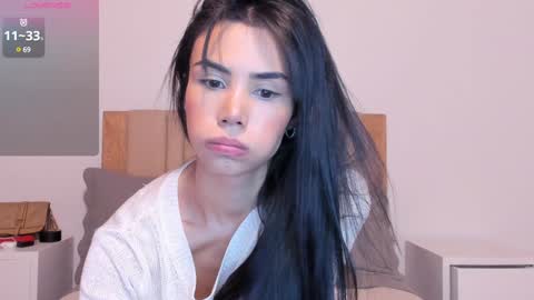 Ana Henao or Annie... Follow me ahenaocb Insta  X online show from January 2025 12:24:01 AM