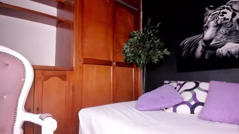 Snapshot of anahi__18 chatting on December 2024 03:14:02 AM Anahi online show from December 2024 03:14:02 AM