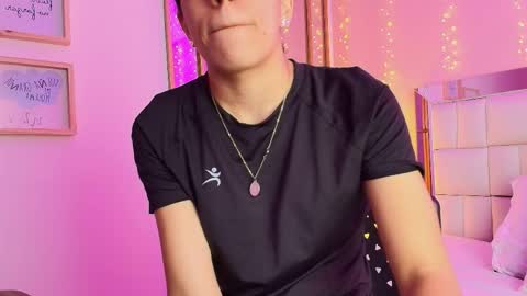 Anahi  online show from April 2026 07:26:02 PM