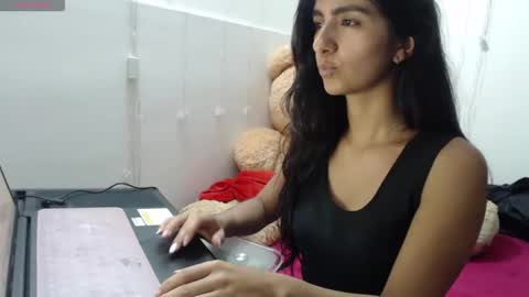 Anahi Browns online show from January 2026 11:20:01 PM