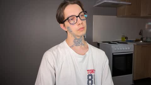 simon online show from December 2024 05:08:01 PM