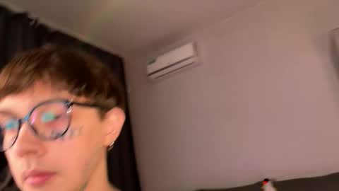 simon online show from October 2025 10:32:02 PM