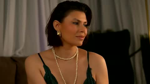 Anais online show from March 2025 05:11:01 AM