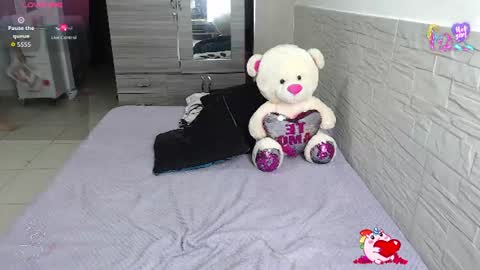 Snapshot of analiz_ chatting on June 2026 05:37:01 PM analiz_ online show from June 2026 05:37:01 PM