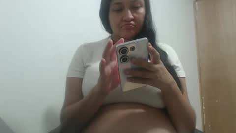 analy_hot online show from October 2025 10:19:01 PM