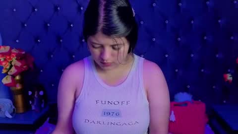 Snapshot of analybigboobs chatting on October 2025 04:22:02 AM catherin owen online show from October 2025 04:22:02 AM