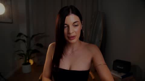 Ana online show from September 2025 09:15:01 PM