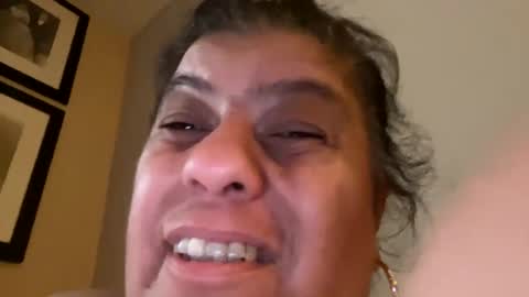 Snapshot of anap53 chatting on October 2025 05:00:02 AM anap53 online show from October 2025 05:00:02 AM