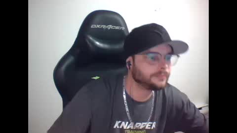 anarchyy1994 online show from April 2026 08:22:02 AM