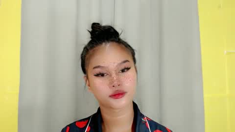 Snapshot of anaruru_ chatting on December 2024 10:56:01 AM ANA online show from December 2024 10:56:01 AM