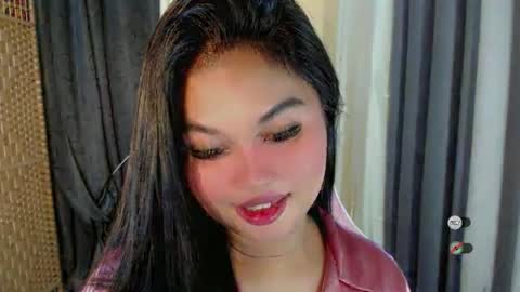 Snapshot of anaruru_ chatting on November 2025 05:37:02 PM ANA online show from November 2025 05:37:02 PM