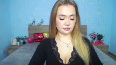 anastacyyellig online show from January 2025 08:04:02 AM