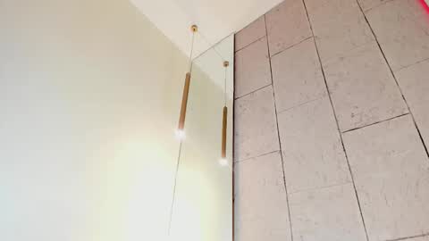 anastasia online show from November 2025 08:13:01 AM