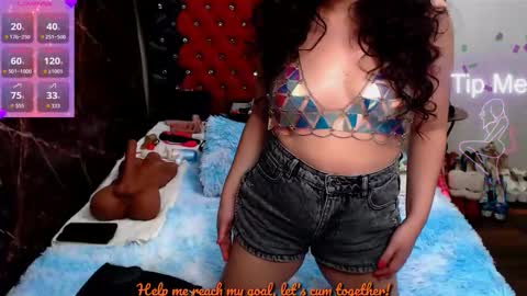 Ana   online show from February 2026 04:58:02 PM