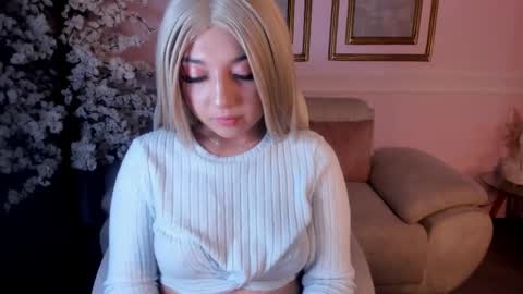 Snapshot of anavelvet chatting on September 2025 07:50:01 PM Ana online show from September 2025 07:50:01 PM