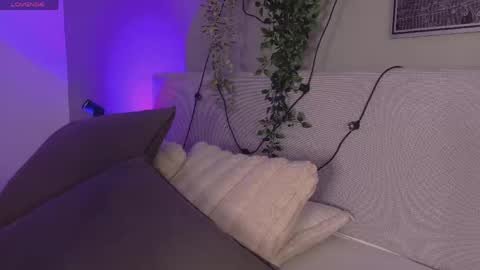 Kendra  online show from March 2026 10:07:02 AM