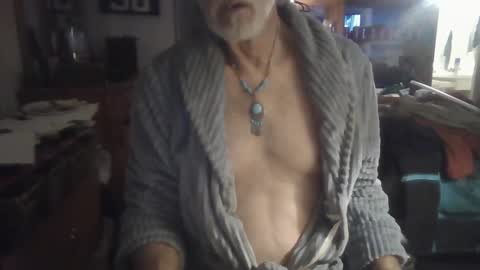 anchorman_707 online show from March 2026 12:01:02 PM