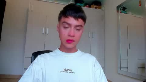 Snapshot of anddy_grey1 chatting on November 2025 09:09:01 PM Dani 3 online show from November 2025 09:09:01 PM