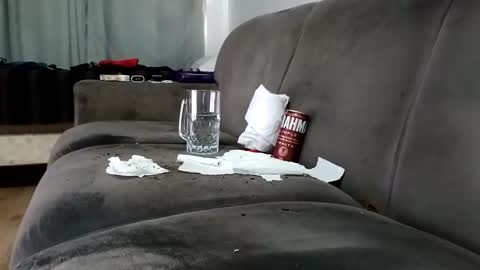 Snapshot of andemax chatting on January 2025 09:09:02 PM And 16.8 online show from January 2025 09:09:02 PM