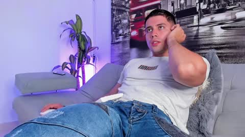 Snapshot of ander_perez chatting on January 2025 02:21:01 PM ANDER online show from January 2025 02:21:01 PM