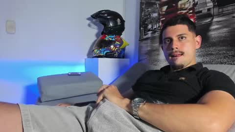 Snapshot of ander_perez chatting on December 2025 11:21:01 PM ANDER online show from December 2025 11:21:01 PM