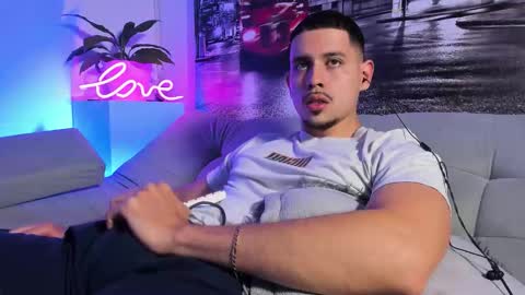 Snapshot of ander_perez chatting on February 2026 04:00:01 PM ANDER online show from February 2026 04:00:01 PM