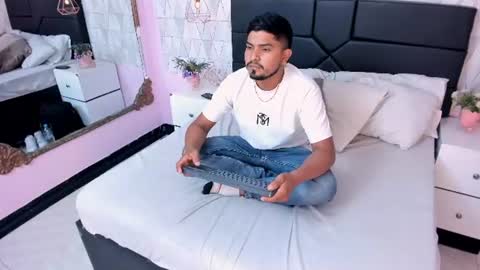 Andy online show from July 2026 10:45:01 PM
