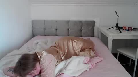 Andorphin online show from March 2026 08:22:02 AM