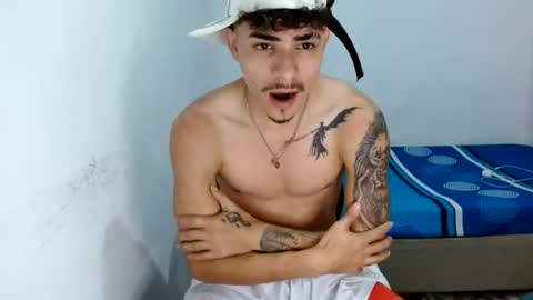andr_093 online show from July 2026 05:45:02 AM