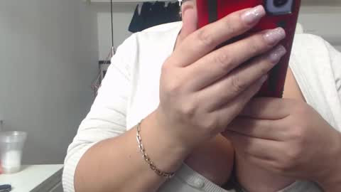 AndraHart  online show from October 2025 05:33:02 PM