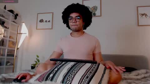 Snapshot of andre_cole chatting on December 2024 12:23:01 AM Andre Cole online show from December 2024 12:23:01 AM
