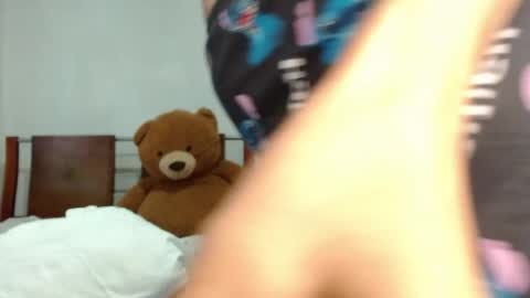 Snapshot of andre_sky_ chatting on March 2026 07:08:02 PM A l e online show from March 2026 07:08:02 PM