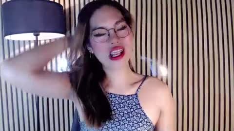 andrea06121998 online show from September 2025 07:10:02 AM