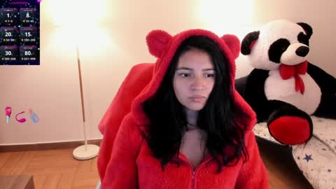 Snapshot of andrea_bonnie chatting on January 2025 11:43:02 PM andrea_bonnie online show from January 2025 11:43:02 PM