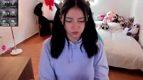 Snapshot of andrea_bonnie chatting on February 2025 03:53:02 PM andrea_bonnie online show from February 2025 03:53:02 PM