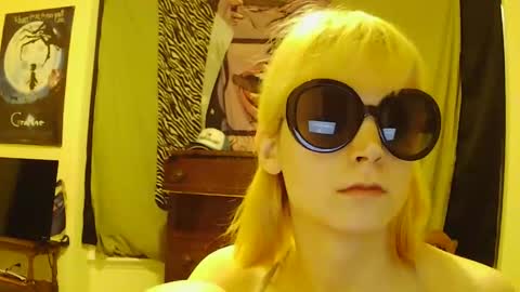 Snapshot of andrea_davenport chatting on December 2025 11:57:02 PM andrea online show from December 2025 11:57:02 PM