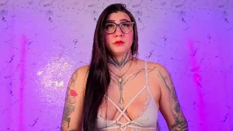 Andrea online show from August 2026 12:52:01 PM