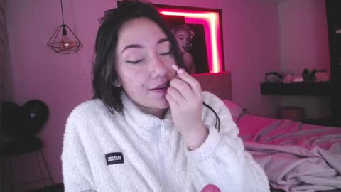 Andrea Ramos online show from December 2024 09:30:02 AM