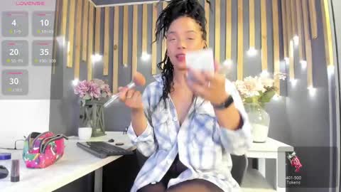 Snapshot of andreaa_zoee_ chatting on June 2026 02:55:01 PM Andrea Zoelins online show from June 2026 02:55:01 PM
